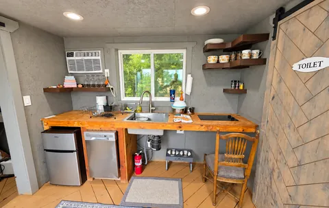 Kitchen · view I